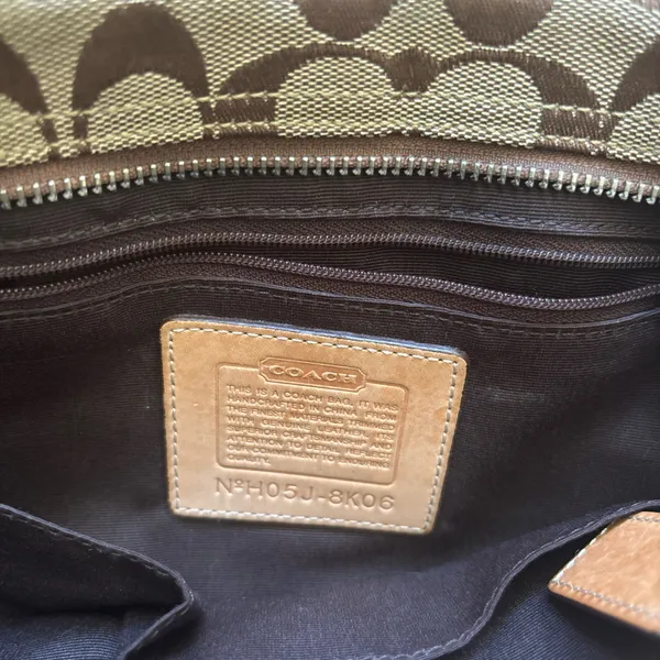 Vintage Coach Hampton Shoulder Bag - Image 7