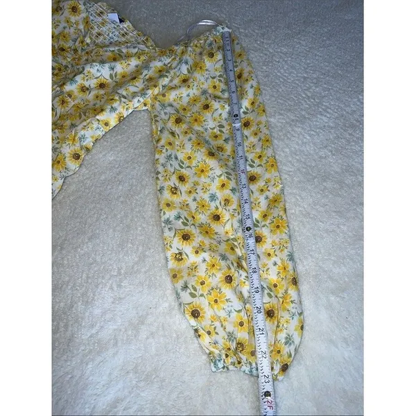 Old Navy Floral Peplum Blouse M Yellow Ditsy Cottagecore Puff Sleeve - Image 12