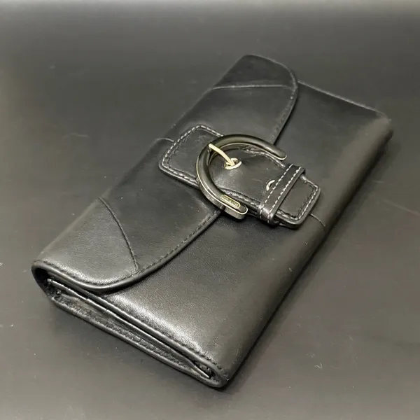 Vintage COACH Soho Black Leather Buckle Trifold Wallet - Image 3