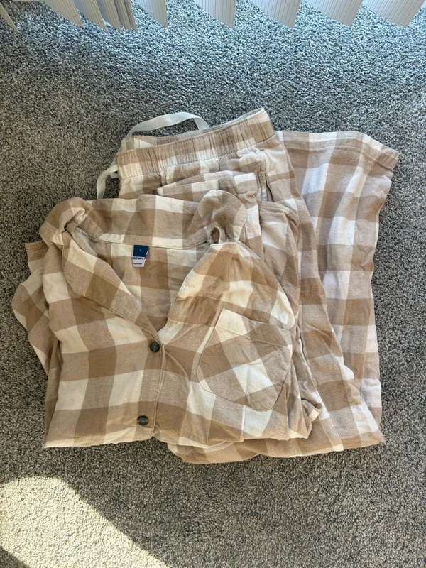Women’s Old Navy Cotton Pajamas - Image 2