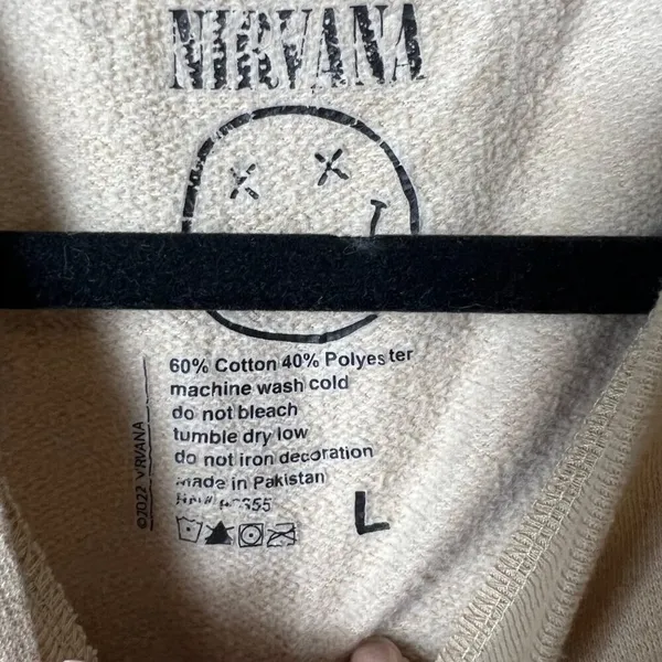 Nirvana smile print sweatshirt women’s size large‎ - Image 5