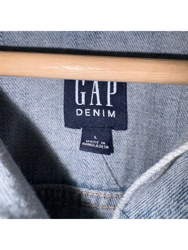 GAP Denim NWT $70 Light Wash Woman’s L Blue Jean Jacket Large Denim Coat - Image 7