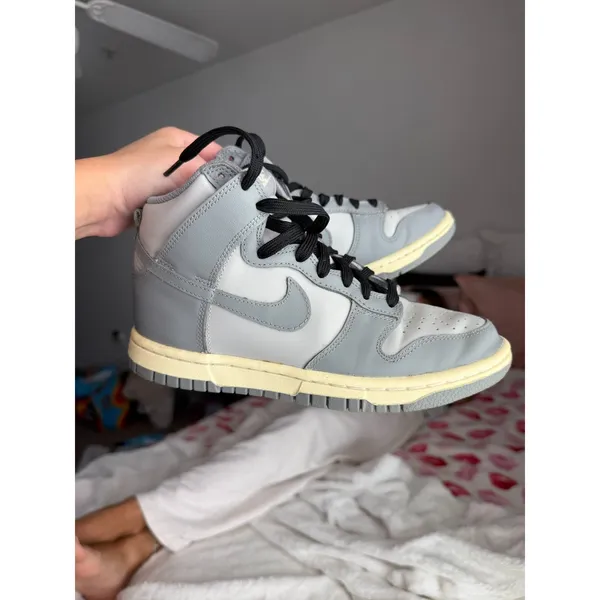Nike Dunk High Aged Grey Grey Fog Sail Women's Sneakers Size 6 DD1869-001 - Image 4