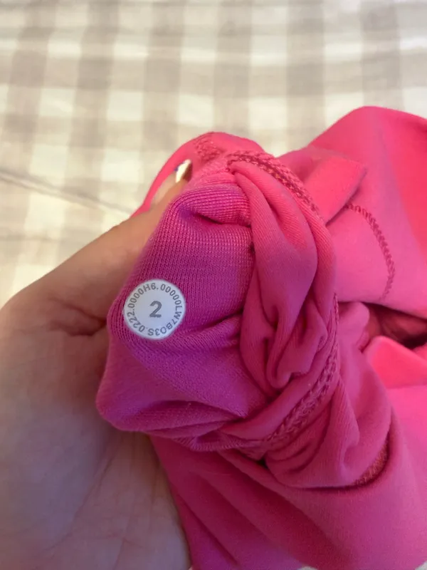 Lululemon Sonic Pink Align Shorts 4" High-Rise - Image 3