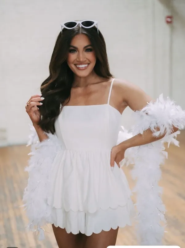 White scalloped these three boutique romper dress with bow - Image 4