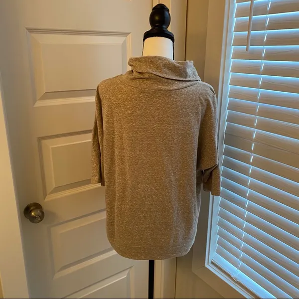 Old Navy || Tan cowl neck top - Image 2