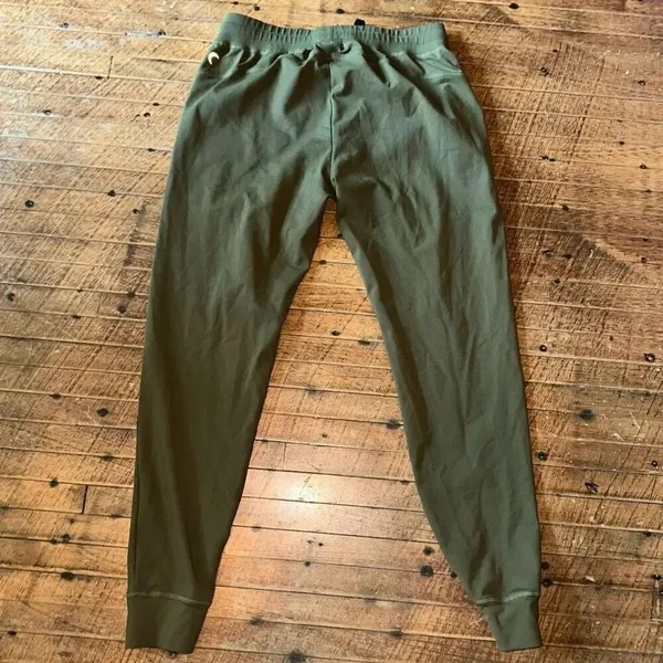 Zyia Olive trail Athleisure sporty M workout joggers - Image 6