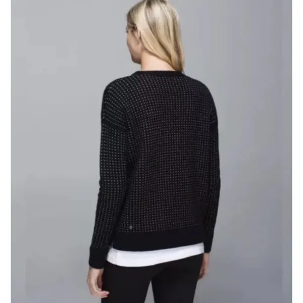 Lululemon Womens Polka Dot‎ Crew Neck Fleece Pullover Sweatshirt Black Size 4 - Image 4