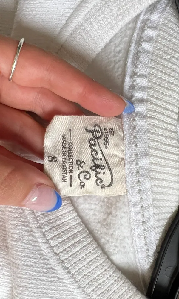 PACIFIC & CO Myrtle Beach White Sweatshirt - Image 3