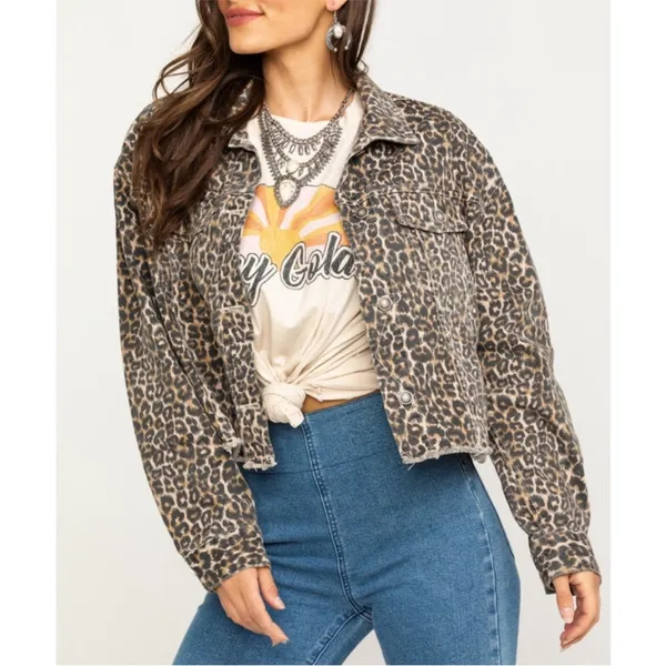 $158 NWOT Free People Cropped Leopard Oversized Denim Jacket XS - Image 3