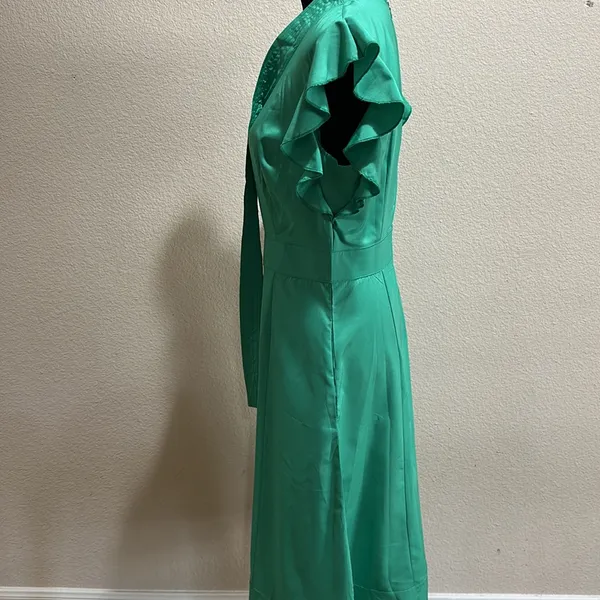 Green Ruffle Dress Size L - Image 5
