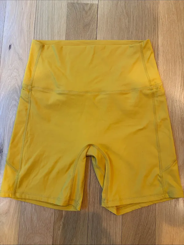 Chlkd Up Sculpt Biker Shorts Mustard Yellow Athletic Size Large - Image 3