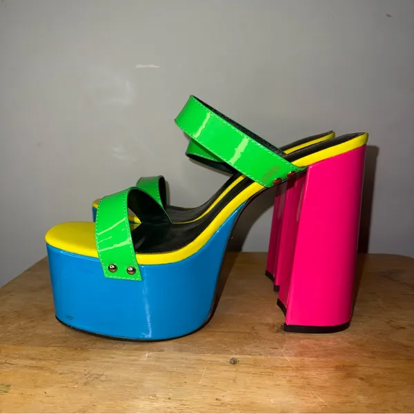 Cape Robbin Neon Colored Double Strap Platform Mule Heels Women’s Size 9 NEW - Image 9