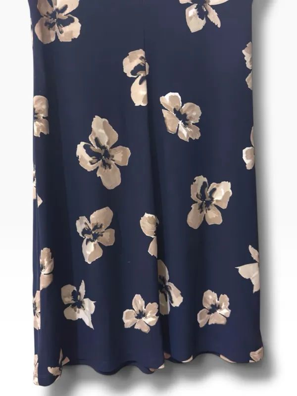 Tommy Hilfiger | NWOT Navy Cream Floral Print Sleeveless Shift Dress (Size 6) - Image 7