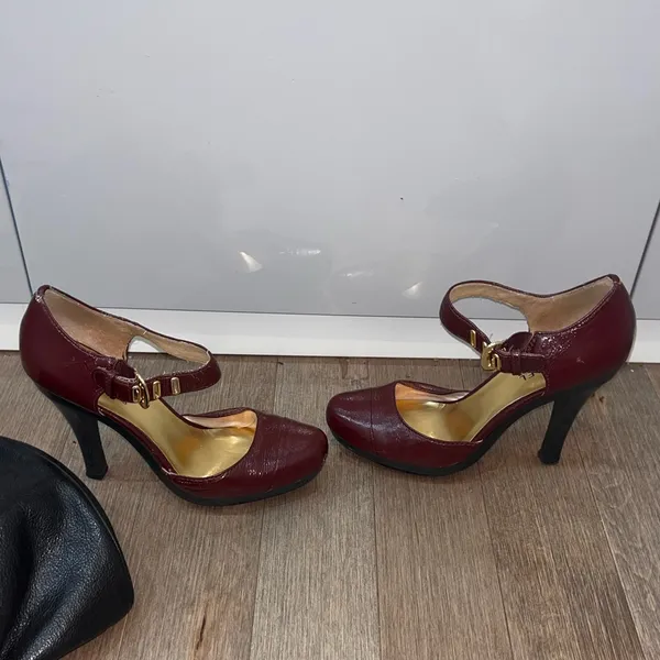 Michael Kors Burgundy Black Leather Heels 3.5in Size 6.5 - Image 10
