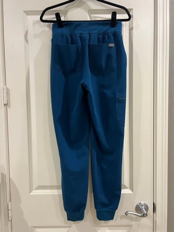 FIGS Technical Collection Zamora Jogger Scrub Pants – Navy/Orange – Size Small - Image 3