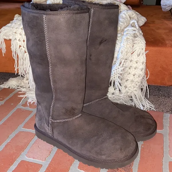 UGG tall chocolate brown boots - Image 3