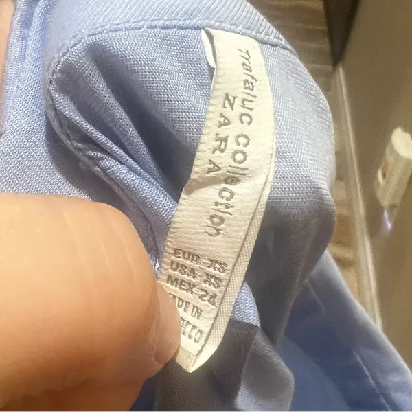 Zara light blue button up blouse - Image 6