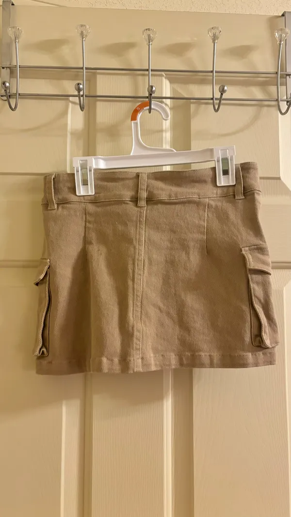 Amazon Cargo Skirt  - Image 4