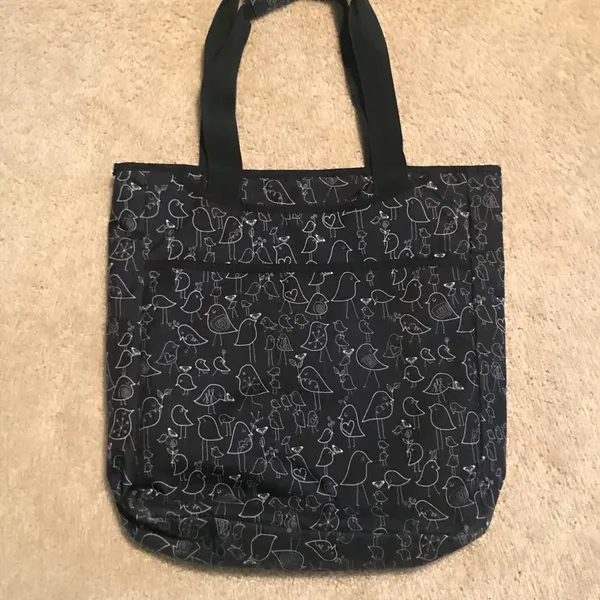 Roxy Black Tote Bag with Bird Pattern - Image 3