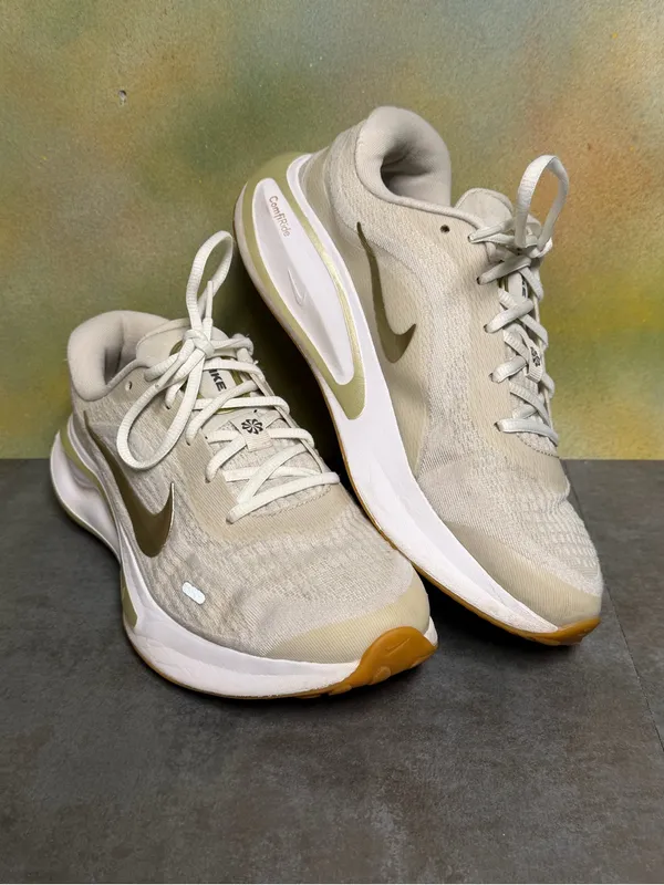 Nike Journey Run Women's Sneakers FJ7765-003 Phantom/Neutral Olive-Sail Size 9.5 - Image 15