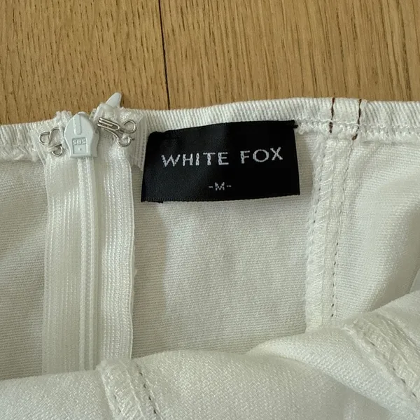 White Fox Mini Dress Strapless Wandering Heart Size M White - Image 2