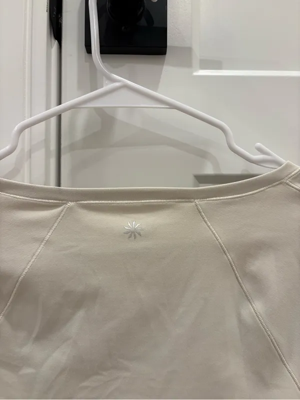 Athleta Transcend Long Sleeve Size XS - Image 6