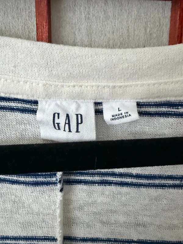 Gap linen blend navy and white stripe top size large - Image 2