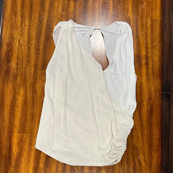 Ivory‎ Cream/White Drape Cascade Women Blouse. No Size Tag.Small - Image 3