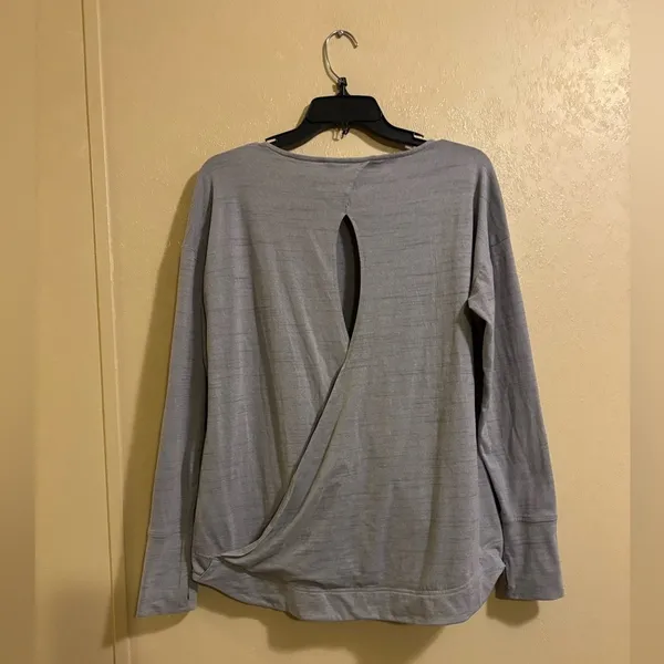 Kuhl women’s Intent Krossback long sleeve top sz L - Image 2