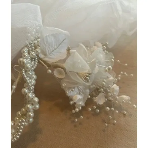 Vintage White Tulle Bridal Veil Faux Pearl Headband Floral Bead Accent 20 Inch - Image 5