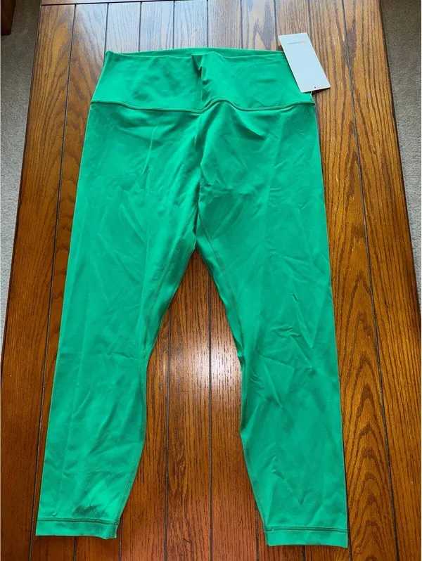 Lululemon Align High Rise 25” Raceway Green Size 14 NWT - Image 3