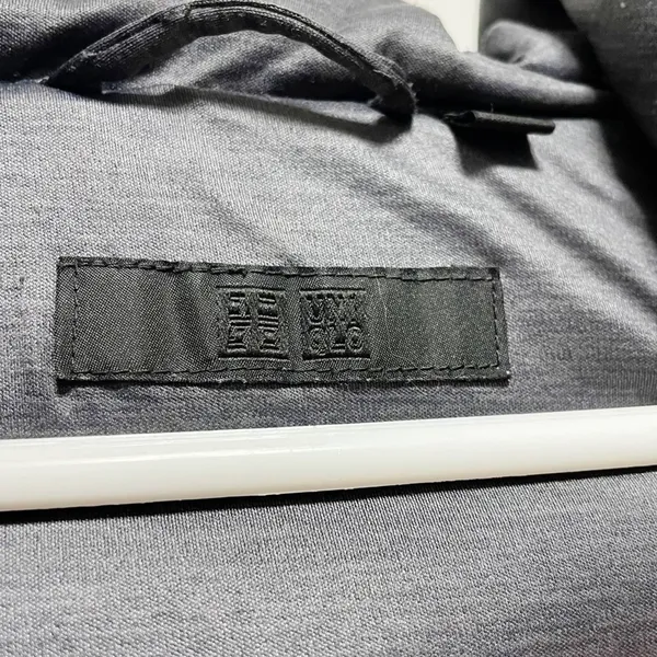 Uniqlo Gray Puffer Hooded Jacket - Image 7