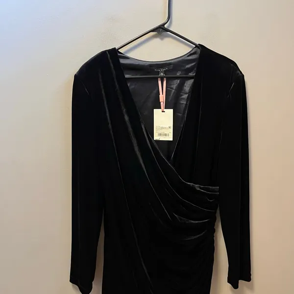 Alex‎ Marie Nikki Stretch Velvet Surplice V-Neck Long Sleeve Ruched Dress 16 New - Image 3