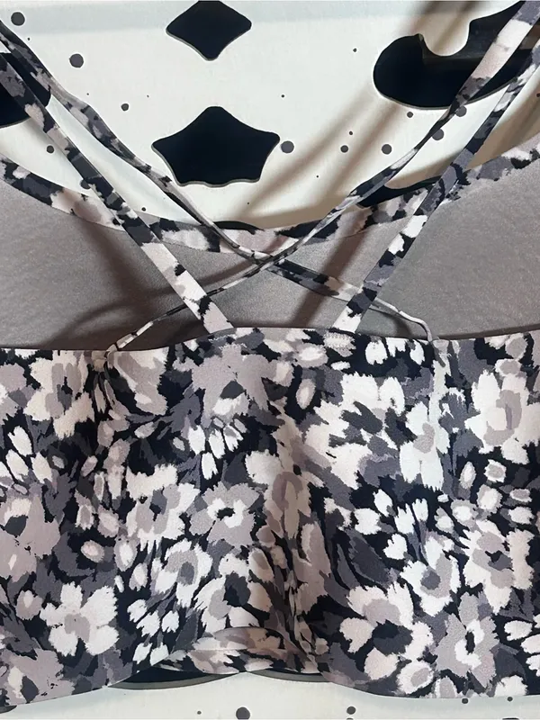 OFFLINE by Aerie Real Me Floral Sports Bra XS/P Cropped Racerback Cardio Tank - Image 5