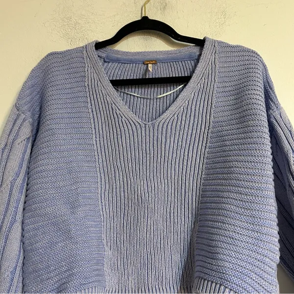 Free People When It Rains V-Neck Cotton Knit Sweater Blue Size Medium - Image 6