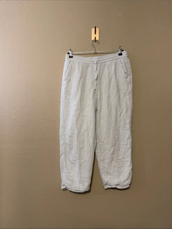 J crew seaside pant white soft gauze Size Medium - Image 3