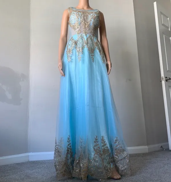 Elegant Long Evening Dress With Sequins Blue Tulle Dress Size 4 - Image 6