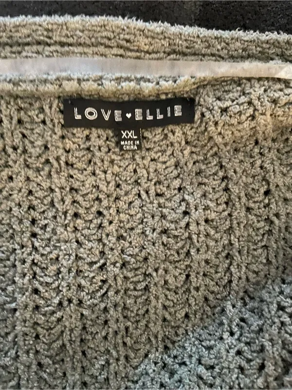 Love Ellie Cropped Button Front Cardigan Green Size XXL - Image 4