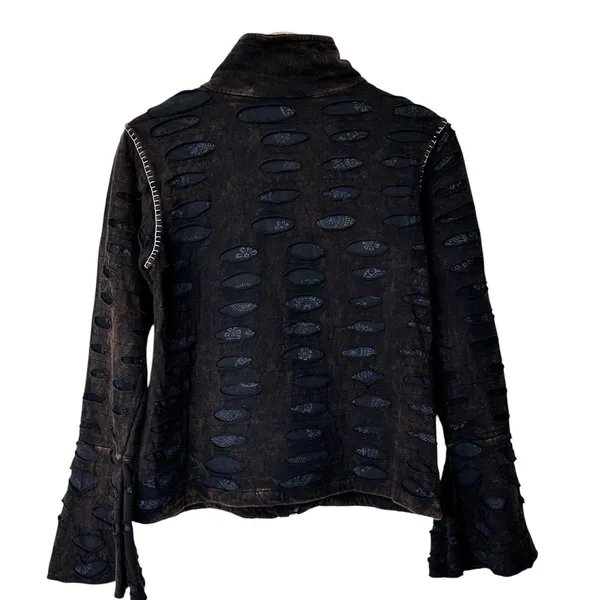 The Pyramid Collection sweatshirt M Y2K Appliqués Cutwork Zip Front whimsigoth - Image 2