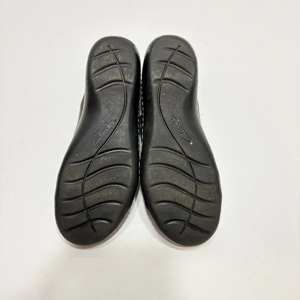 Clarks Women's Ashland Spin Q Leather Slip-on Loafers Shoes Size 8M - Image 10