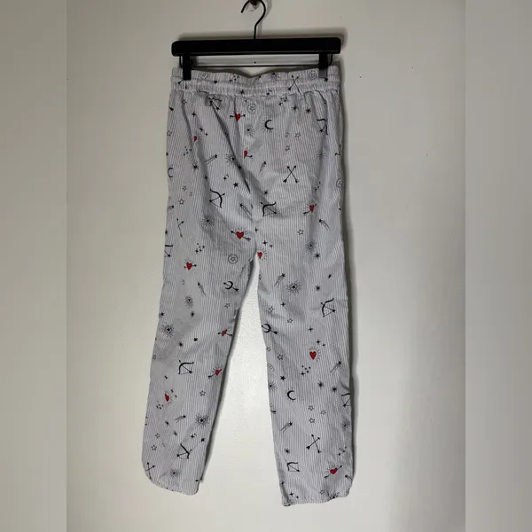 Topshop Long 2 Piece Collar Button Down Pajamas Set Hearts Size‎ 4 - Image 4