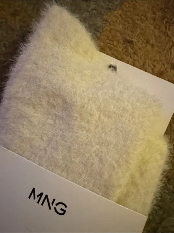 Mango Fuzzy Cream White Socks - Image 3