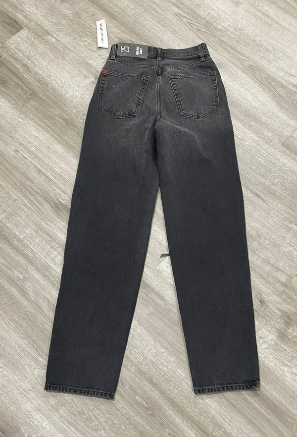 BDG High-Rise Black Jeans - Image 3