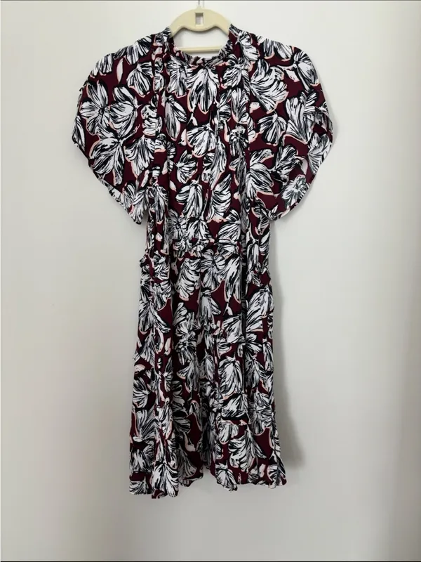 Anthropologie Maroon Floral Midi Dress - Image 2
