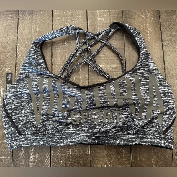 VICTORIAS SECRET SPORT Reflective Strappy Back‎ Sports Bra Size Large Like New - Image 3