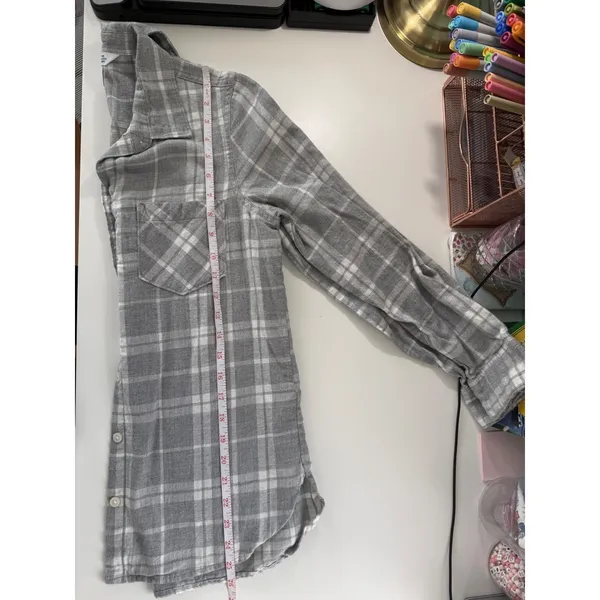 Old Navy Classic Flannel Shirt Grey Plaid Button Down 90s Grunge Small 90s Style - Image 9