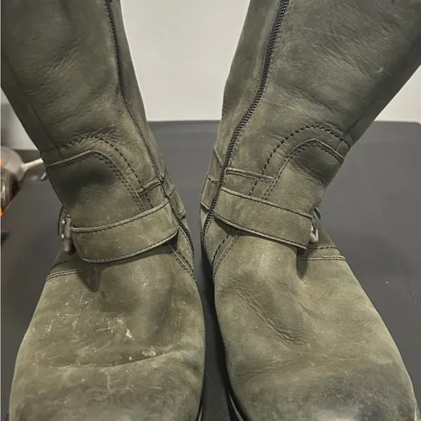 UGG Charcoal Boots with Shearling Trim - Image 6
