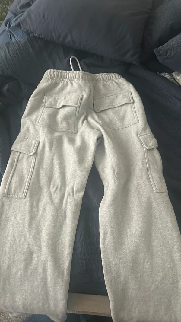 Aritzia Cargo Sweatpants Cozy Fleece Mega - Image 2