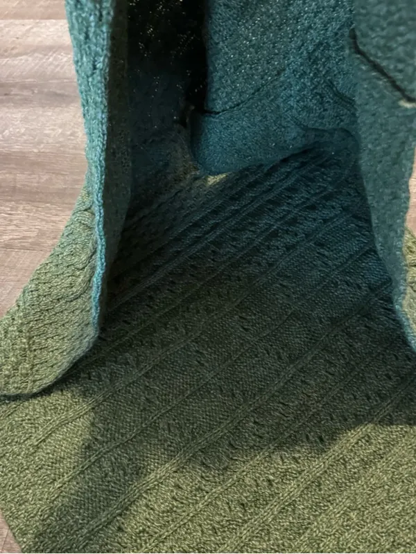 Aran Sweater Market Green Super Soft 100% Merino Wool Cable Knit Poncho - Image 5